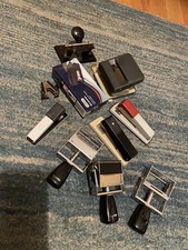 Büroutensilien: 4 Hefter, 2